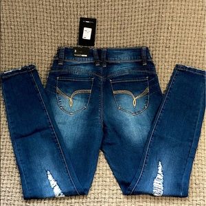 FashionNova Story of My Life High Rise jeans